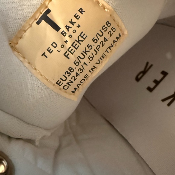 Ted Baker Feeke Gold Metallic Glitter Sneakers Size 8 New - Picture 12 of 16